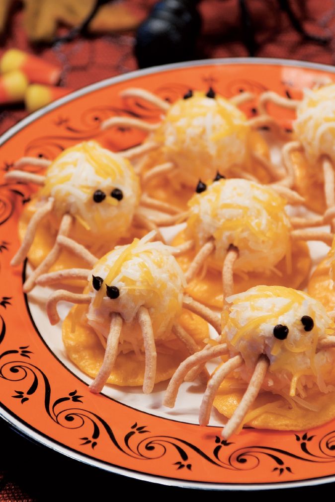 Spooky-Easy Halloween Party Ideas