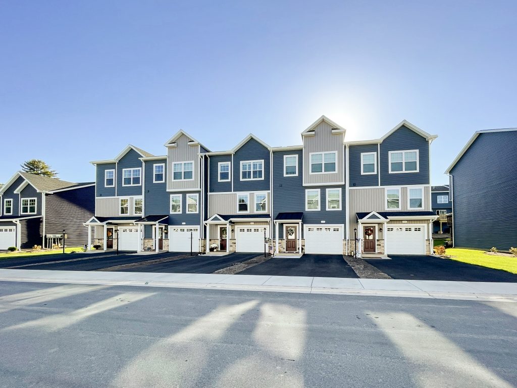 Bradfield Street model home in normal size