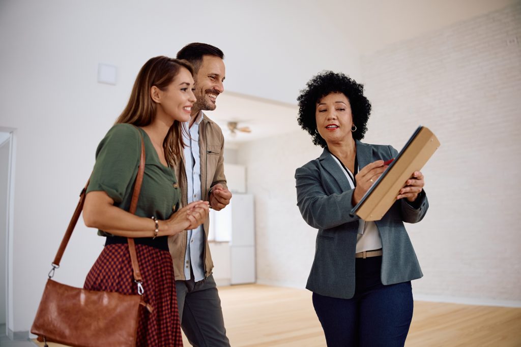 How to Read a Floorplan